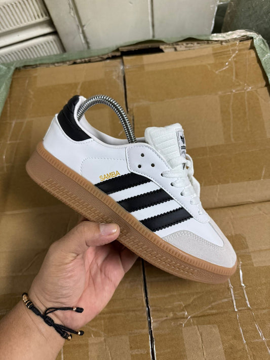 ADIDAS 06