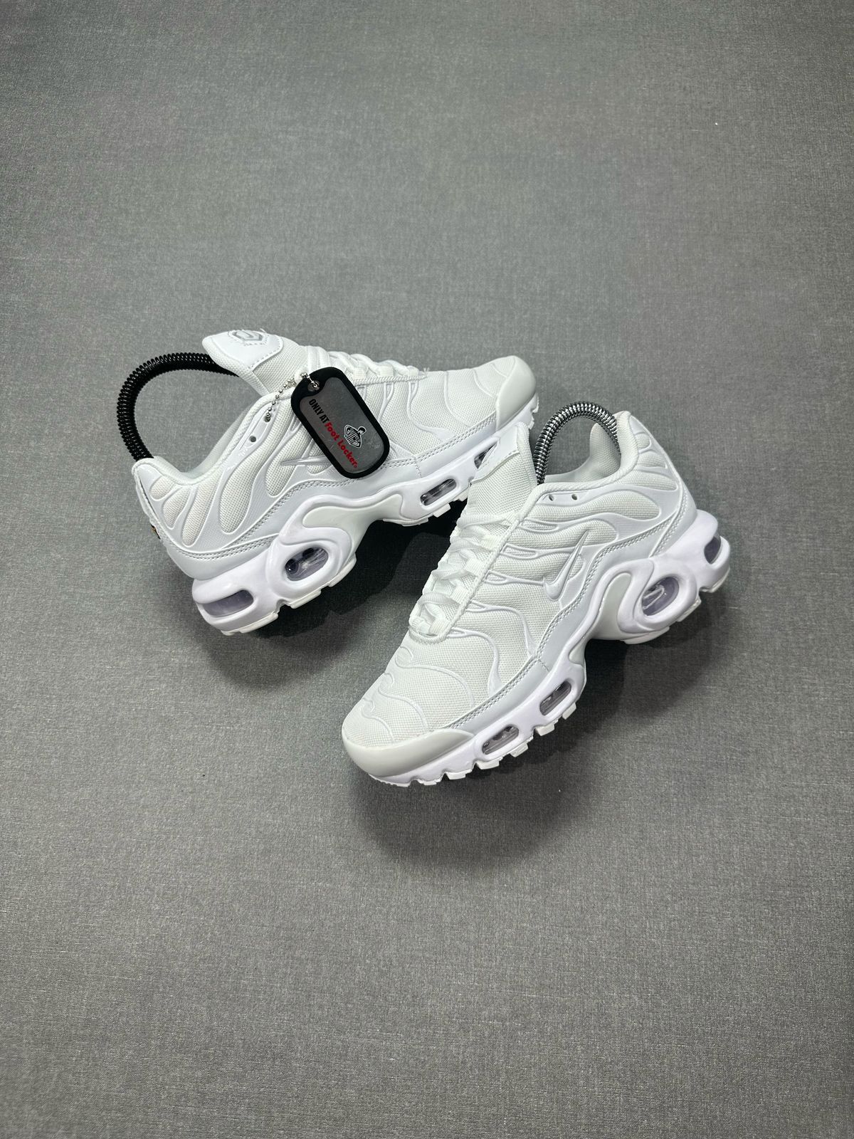 NIKE 03