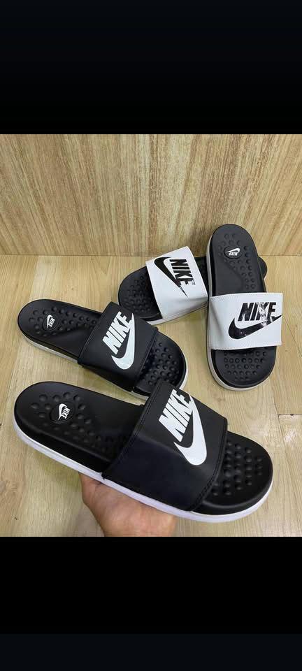NIKE 09