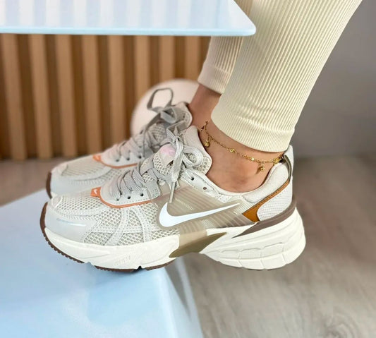 NIKE 01